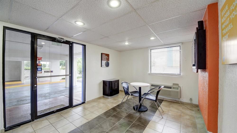 Red Roof Inn San Antonio Northeast - Rittiman Rd エクステリア 写真