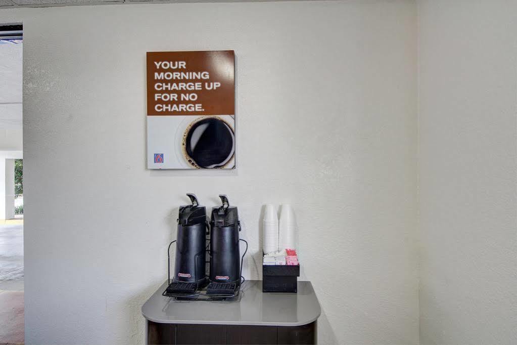 Red Roof Inn San Antonio Northeast - Rittiman Rd エクステリア 写真